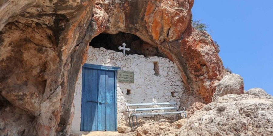8 γνωστές-άγνωστες εκκλησίες της Κύπρου κρυμμένες μέσα σε σπήλαια