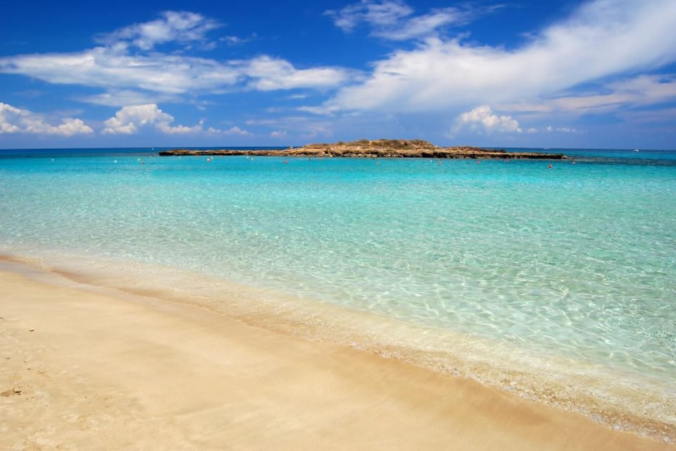 Κυπριακή η 3η καλύτερη παραλία στον κόσμο