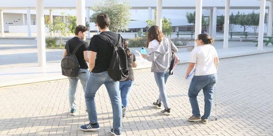 Αναλαμβάνουν καθήκοντα τη Δευτέρα δάσκαλοι και καθηγητές
