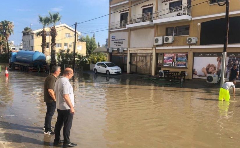 Μετά τις πλημμύρες, συσκέψεις στη Λάρνακα για λήψη μέτρων
