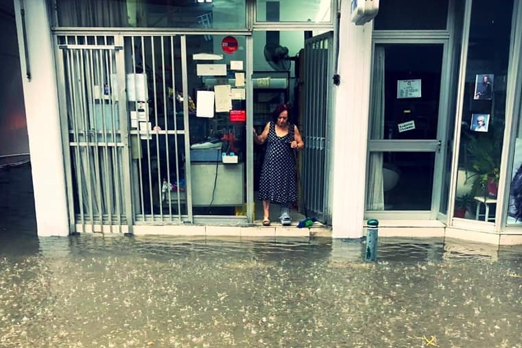 Έπιασαν δουλειά τα συνεργεία του Δήμου Λάρνακας μετά τις πλημμύρες (ΒΙΝΤΕΟ)