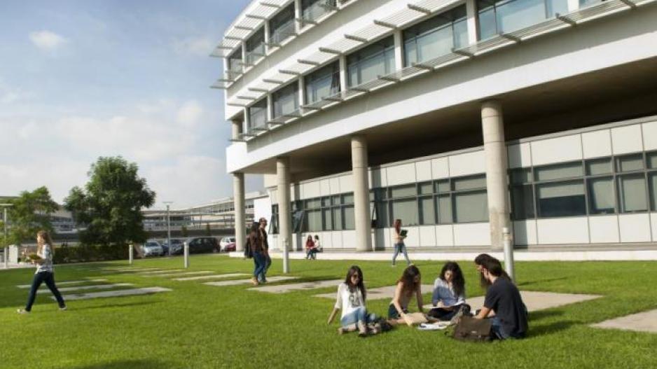 «Γεφύρι της Άρτας» η σχολή Θάλασσας στην Λάρνακα