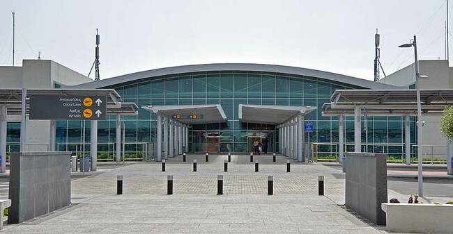 Οι εγκαταστάσεις του αεροδρομίου Λάρνακας αξίζουν περίπου €176.965.500