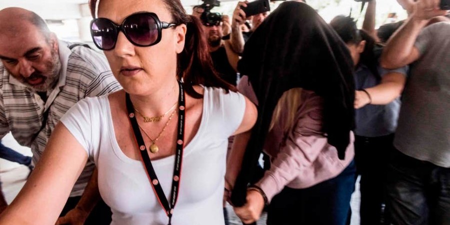 Ξανά στο δικαστήριο η 19χρονη Βρετανίδα που κατήγγειλε ομαδικό βιασμό