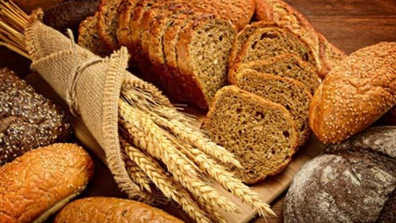 4 λόγοι που πρέπει να (ξανά) βάλεις το ψωμί στη διατροφή σου!