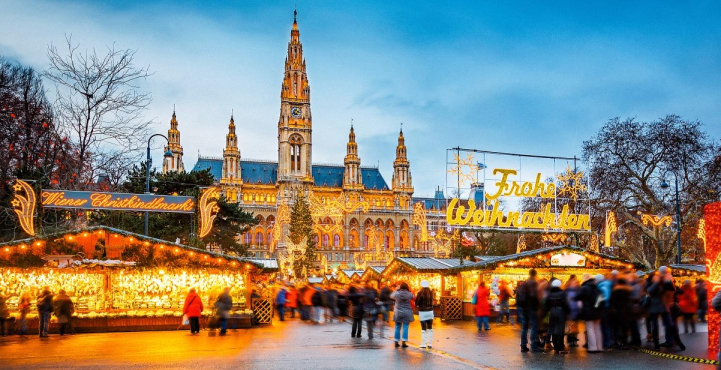 Οι 20 καλύτεροι προορισμοί στο εξωτερικό για μαγικά Χριστούγεννα