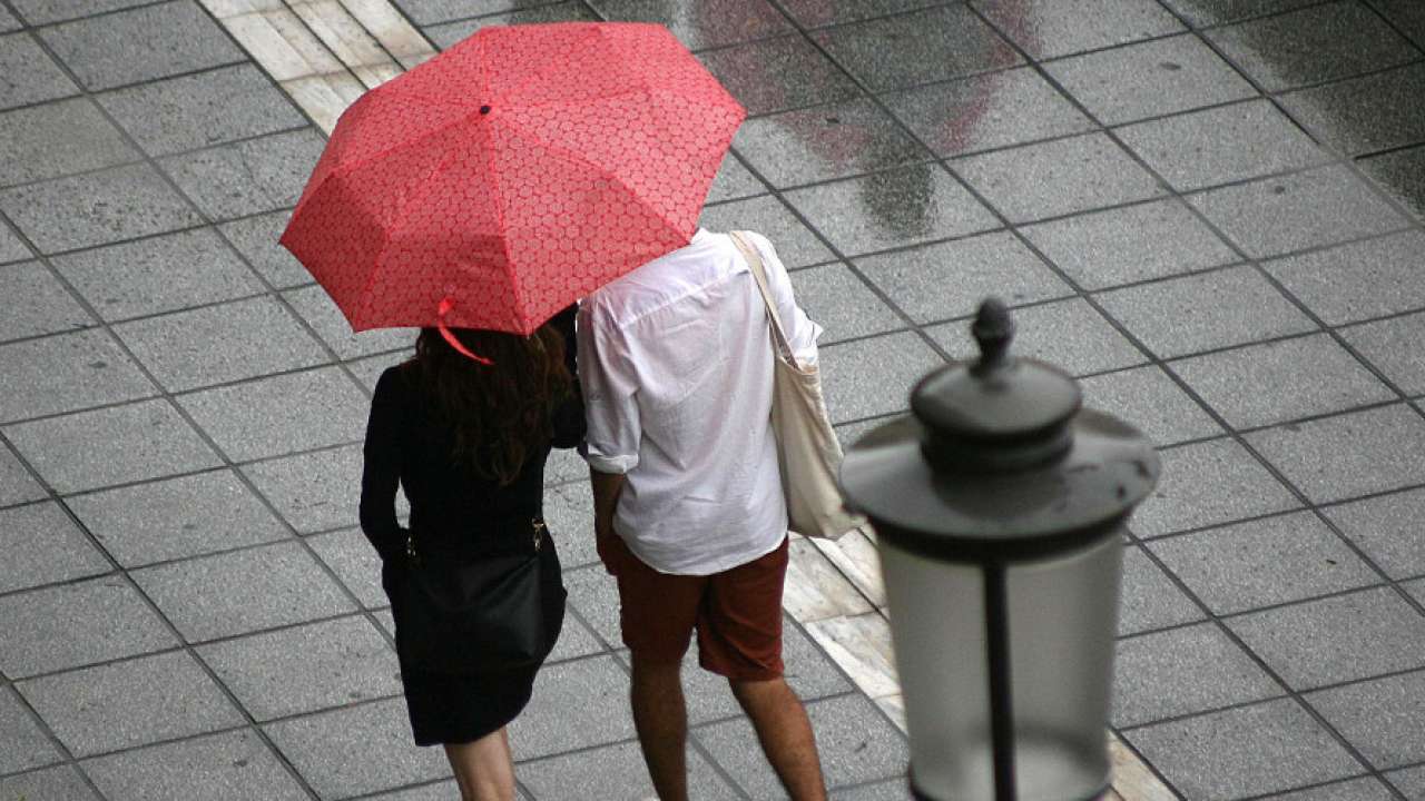 Ποιες περιοχές επηρεάζονται από τις σημερινές βροχές – Η πρόβλεψη για Σ/Κ