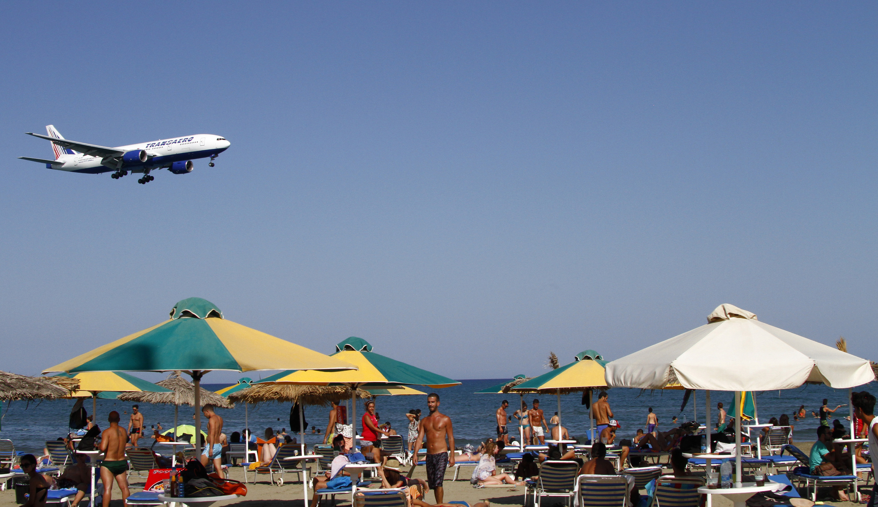 Οι TUI, JET 2 και EASY JET Holiday αυξάνουν τα πακέτα τους προς Κύπρο