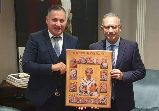 Τετ α τετ Λάζαρου Φιλίππου με Αβέρωφ Νεωφύτου (Λεπτομέρειες)