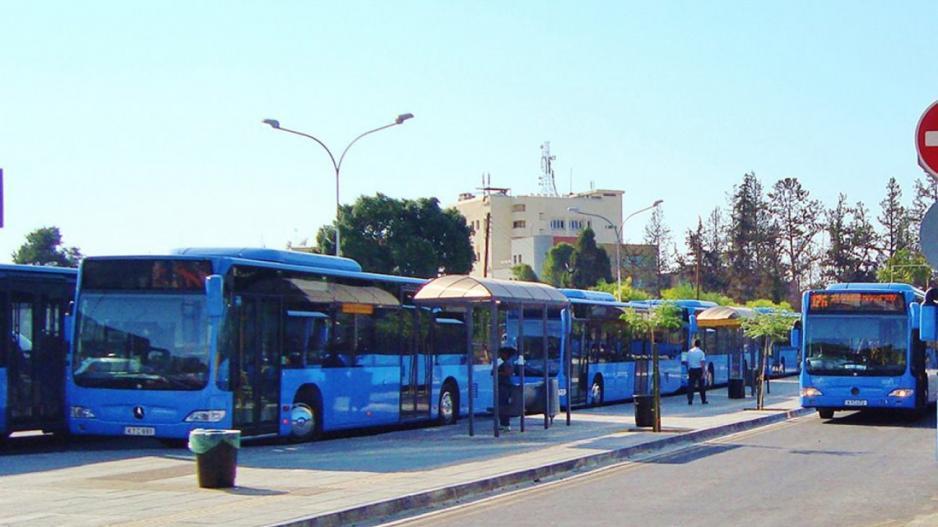 Στον «αέρα» η νέα σύμβαση για τα λεωφορεία – Όλες οι εξελίξεις