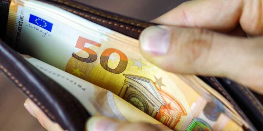 Στις μεταφορές το 14,75% των δαπανών των νοικοκυριών στην Κύπρο