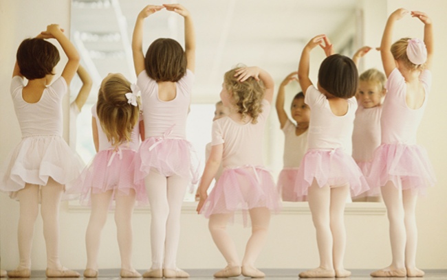 Η επαφή με τον χορό κάνει καλό στη ζωή μας – Η Σχολή Μπαλέτου της Σύλβιας Τερζή μας λέει το γιατί