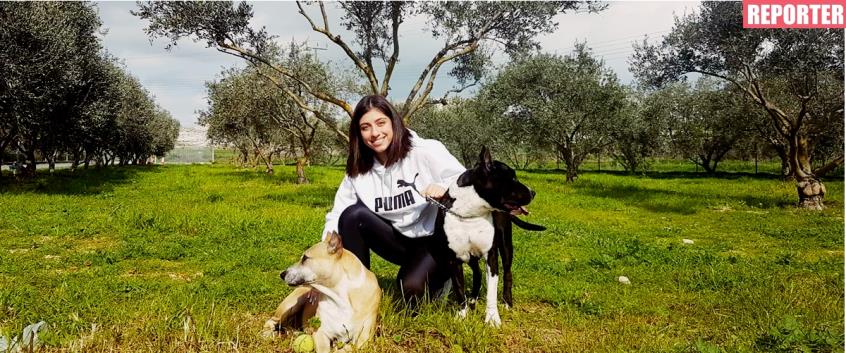 Η 20χρονη που εγκατέλειψε την πόλη και ζει το όνειρο της δίπλα στα ζώα της