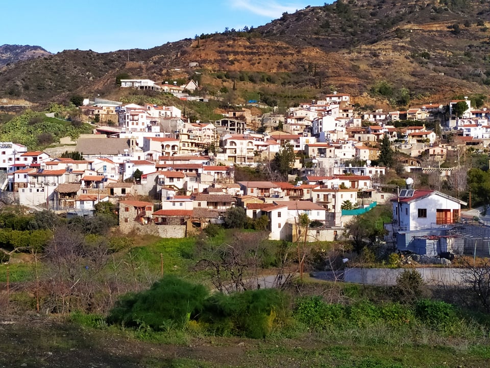 Οι κοινότητες θέλουν να γίνουν δήμοι