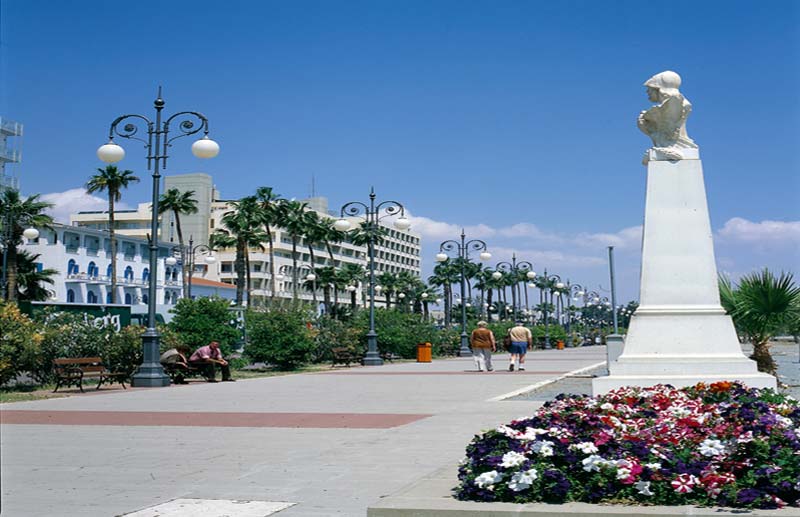 Υπερτιμημένη η Λεμεσός στα ακίνητα, υποτιμημένη η Λάρνακα