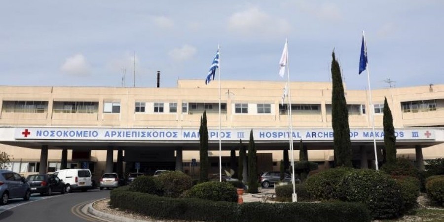 Κορωνοϊός: Εξετάσεις σε 13 παιδιά στο Μακάρειο- Γιατροί αρνούνται να εξετάσουν
