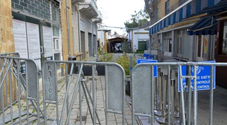 Παρατείνεται το κλείσιμο των οδοφραγμάτων