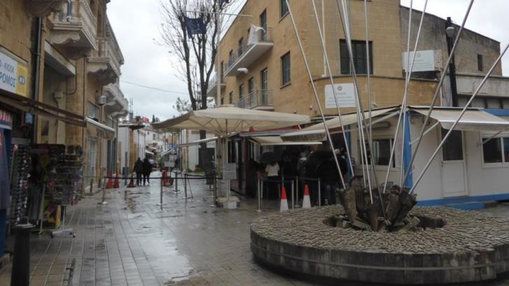 Αποφασίζουν για οδοφράγματα εν αναμονή αποτελεσμάτων