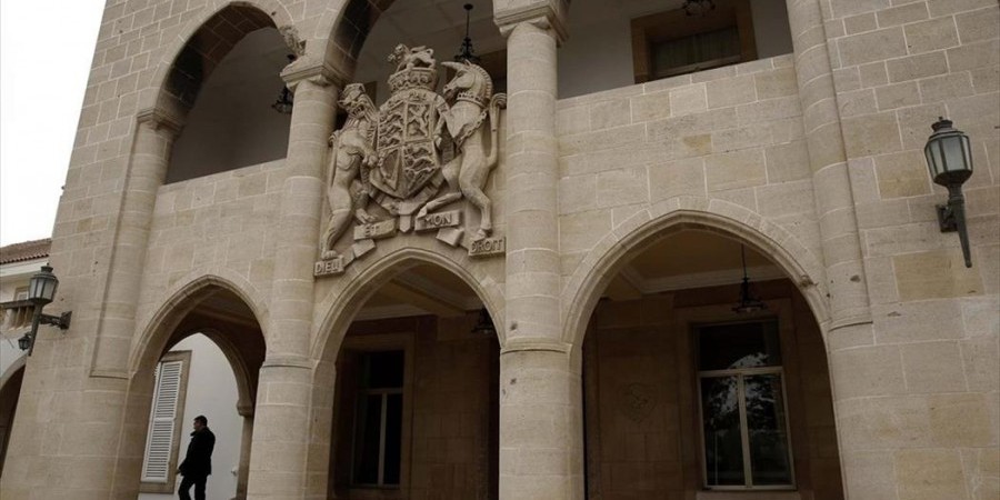 Ποιο το σκεπτικό για απαγόρευση των εκδηλώσεων άνω 75 ατόμων – Ποιους αφορά