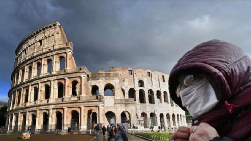 Υποχρεωτική από αύριο η μάσκα σε όλους τους ανοικτούς χώρους στη Ρώμη