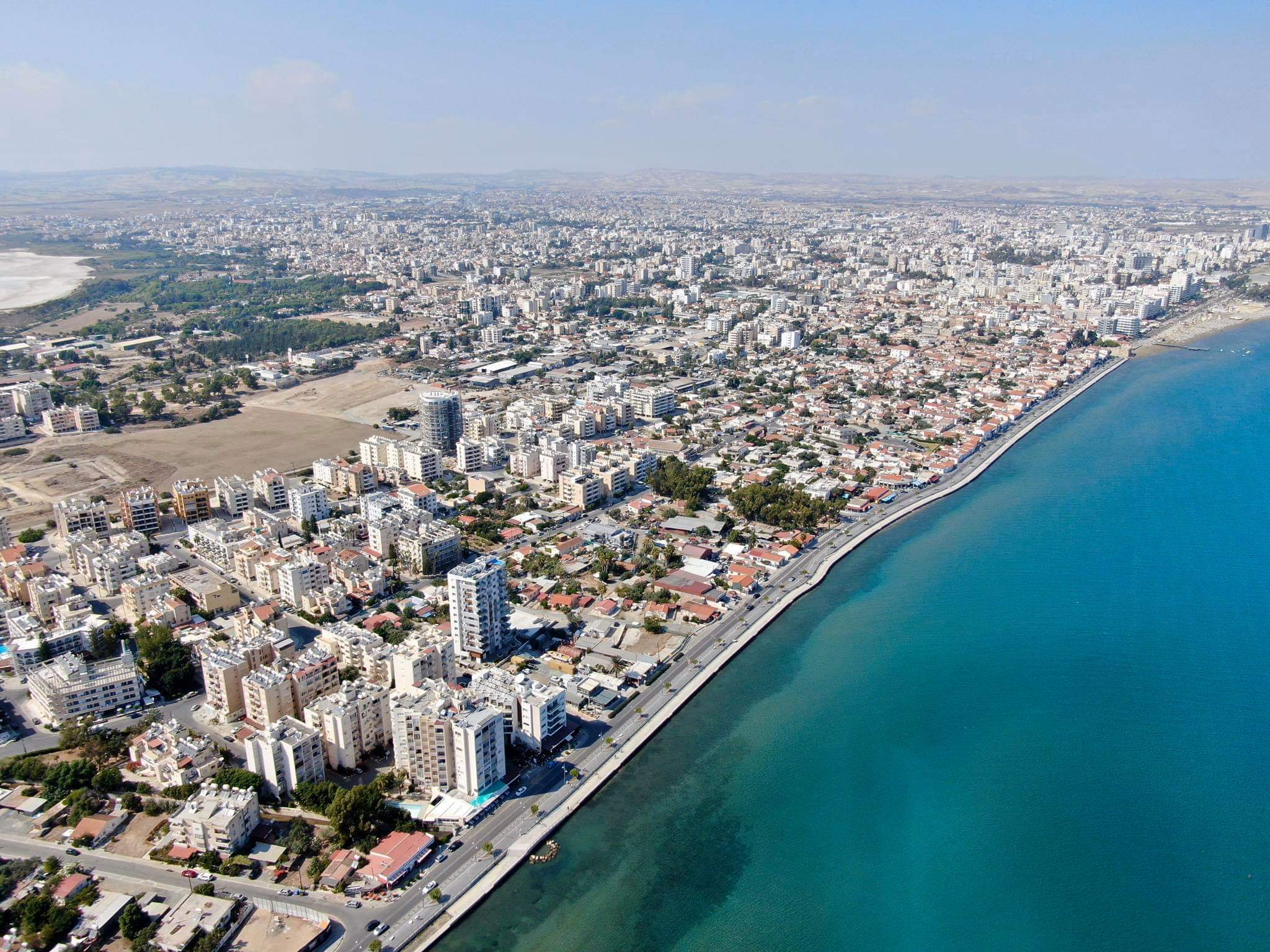 Ήλιος, συννεφιά και ξανά βροχές στο μενού του καιρού