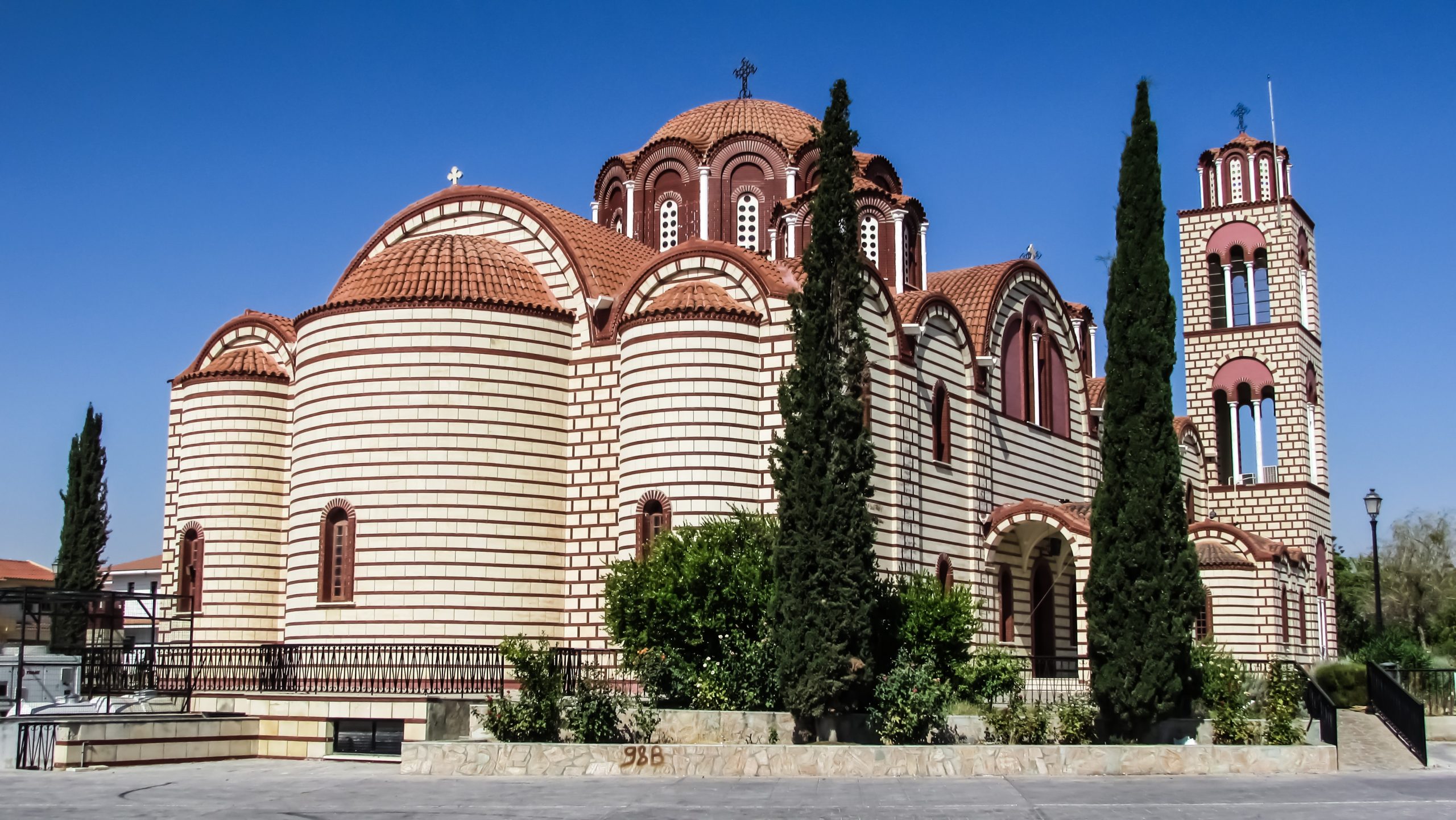 Ο θαραλλέος 80χρονος συμπολίτης μας που μετά τον καρκίνο νίκησε και τον κορωνοϊο