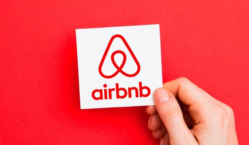 Τι θα γίνει με τις ακυρώσεις της Airbnb