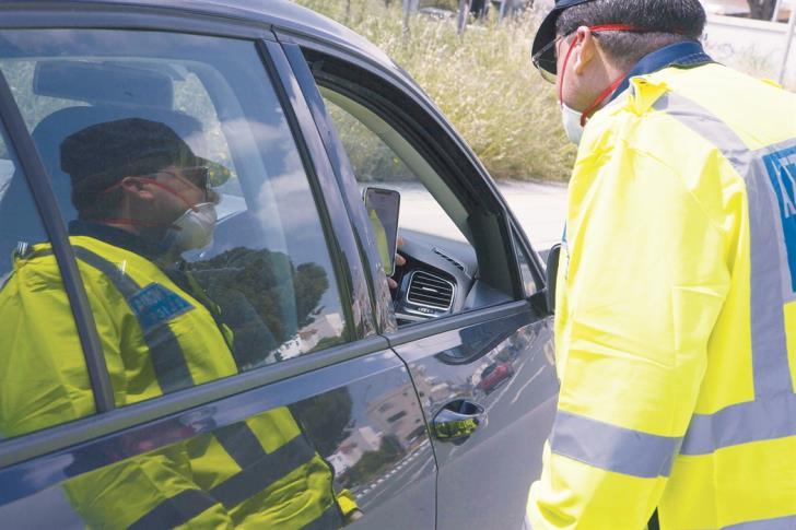 Πιο αυστηροί οι έλεγχοι – Τέθηκαν επόπτες σε κάθε επαρχία