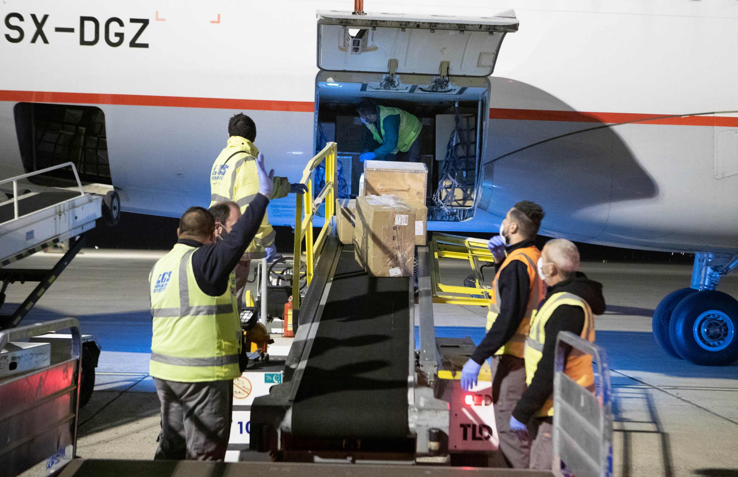 Λάρνακα: Φθάνουν σήμερα από την Κίνα 36 τόνοι ιατρικού εξοπλισμού