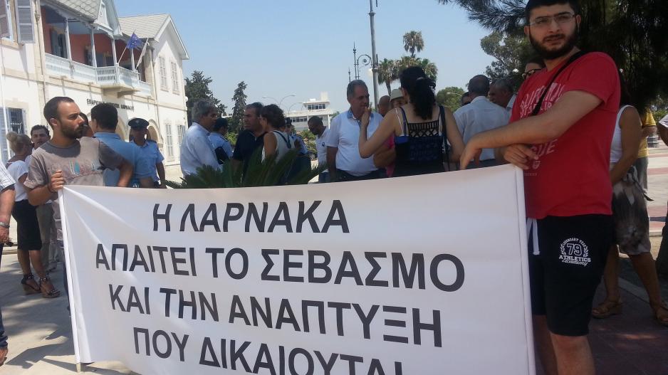 Βγαίνουν στους δρόμους οι κάτοικοι Λάρνακας για τις καθυστερήσεις στη νέα μαρίνα