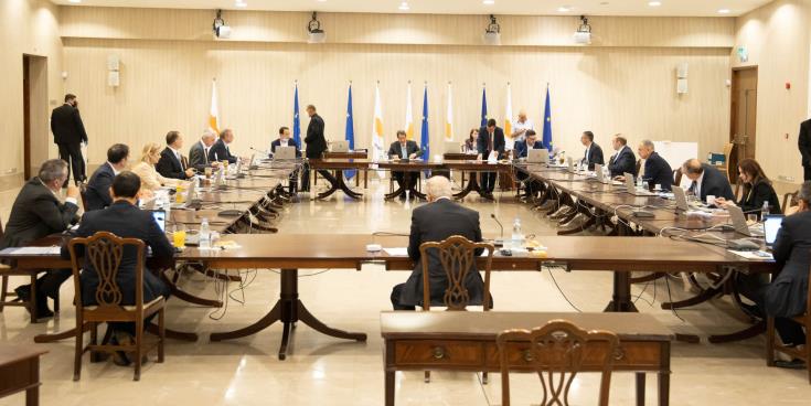 Στο Υπουργικό σήμερα το νέο πακέτο στήριξης της οικονομίας που αφορά 4 σχέδια του Υπ. Εργασίας