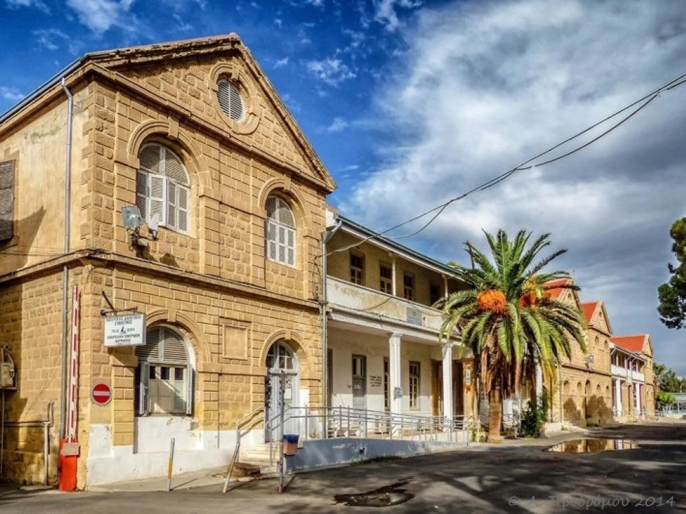 Ξεκινούν οι διαδικασίες ανάπλασης του Παλιού Νοσοκομείου Λάρνακας – Τι δήλωσε στο LarnakaOnline ο Ανδρέας Βύρας