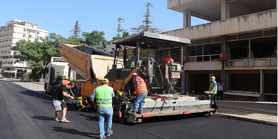 Συνεχίζουν ακάθεκτοι για το άνοιγμα των Βαρωσίων (ΦΩΤΟΓΡΑΦΙΕΣ)