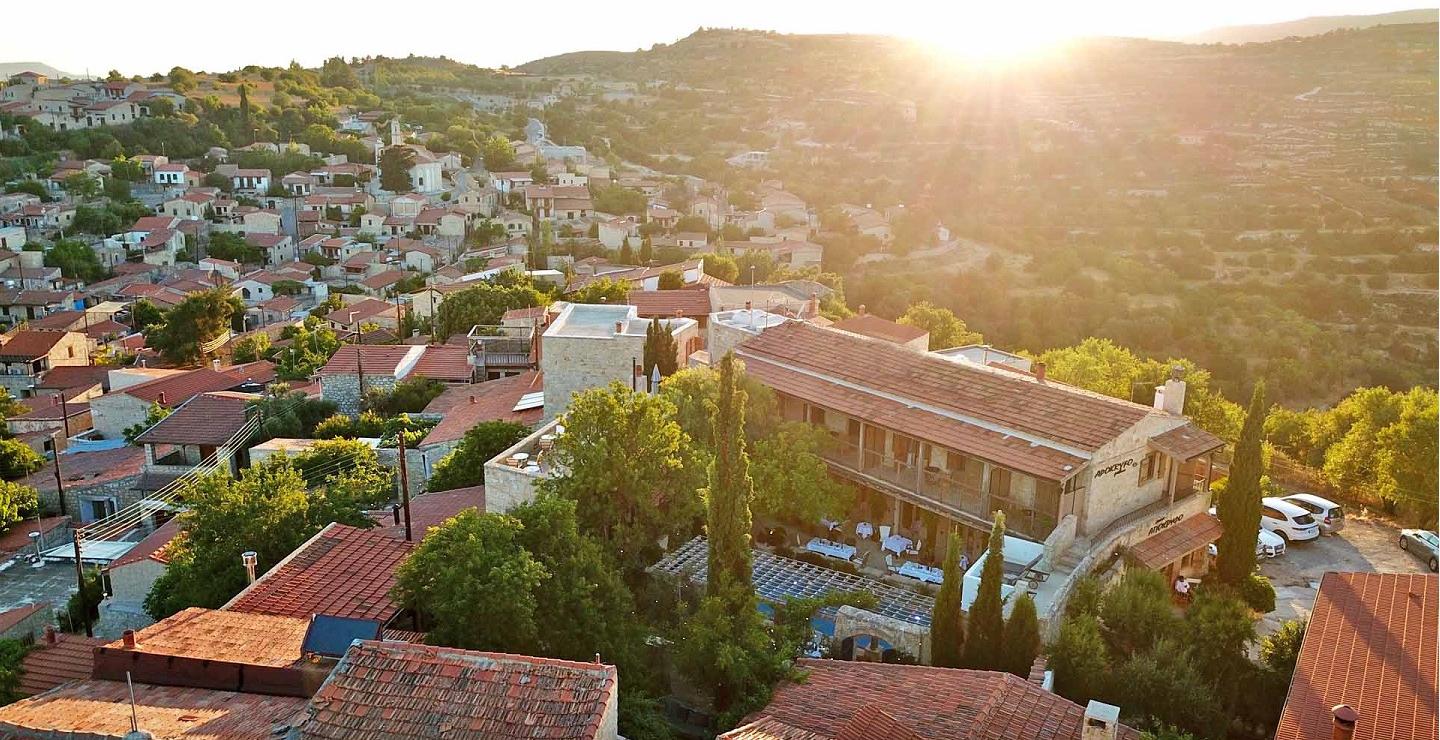 15+1 υπέροχα καταλύματα, για μοναδικές διακοπές στο βουνό