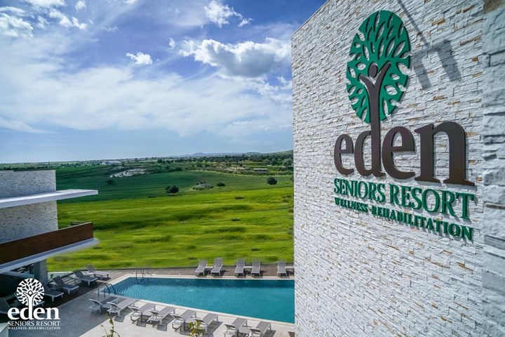 Στο Eden Resort στην Τερσεφάνου φιλοξενούνται σήμερα 102 άτομα