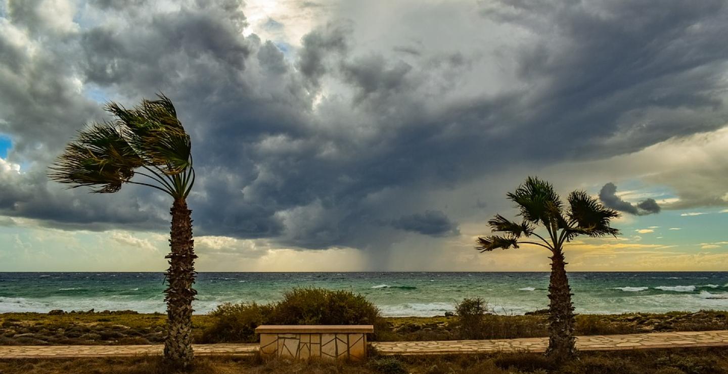 Βροχές και καταιγίδες σήμερα στην Κύπρο- Αναλυτικά η πρόγνωση