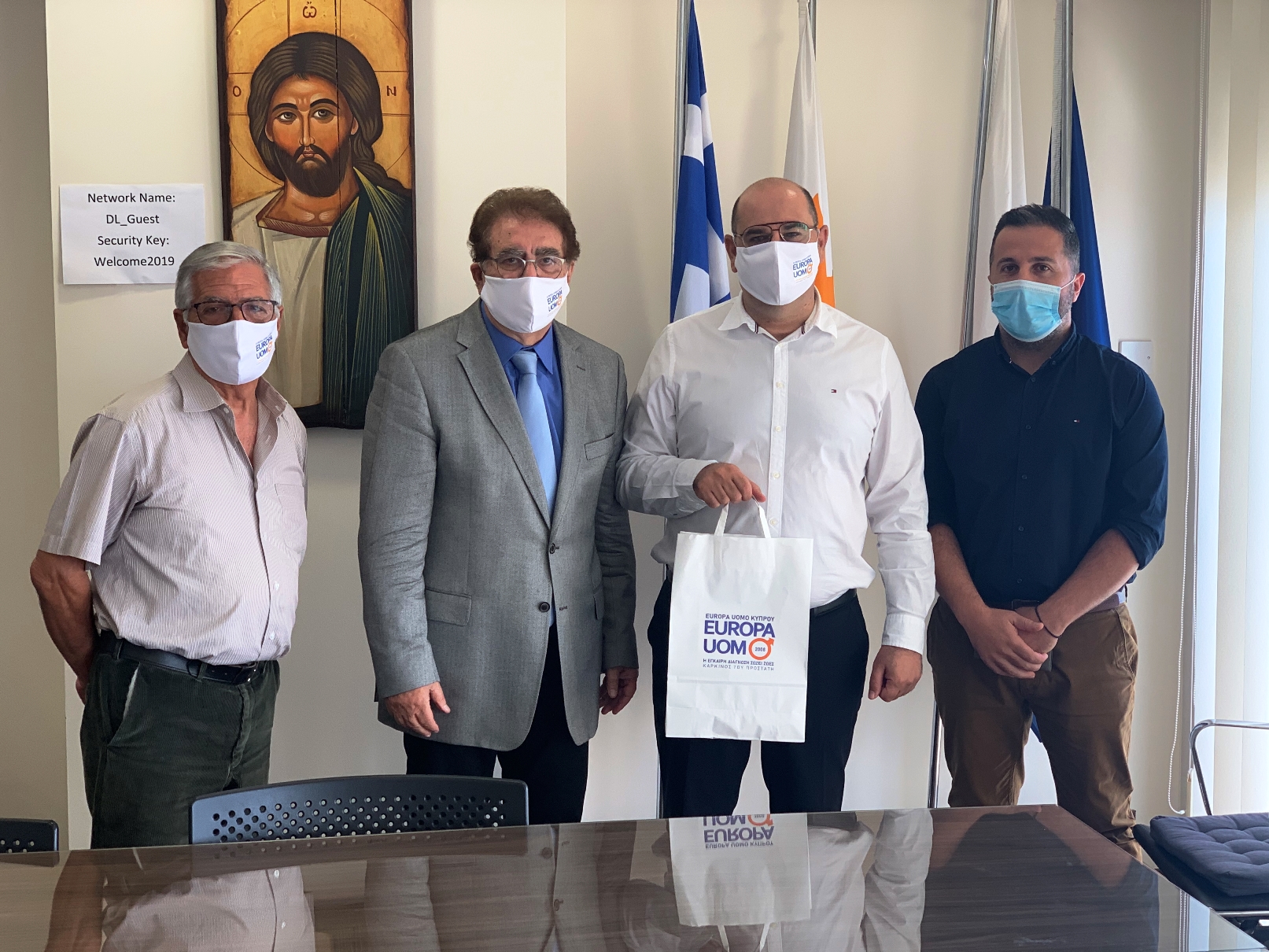 Ο Προέδρος και τα μέλη του Σωματείου Europa Uomo Κύπρου επισκέφθηκαν τον Δήμαρχο Λάρνακας