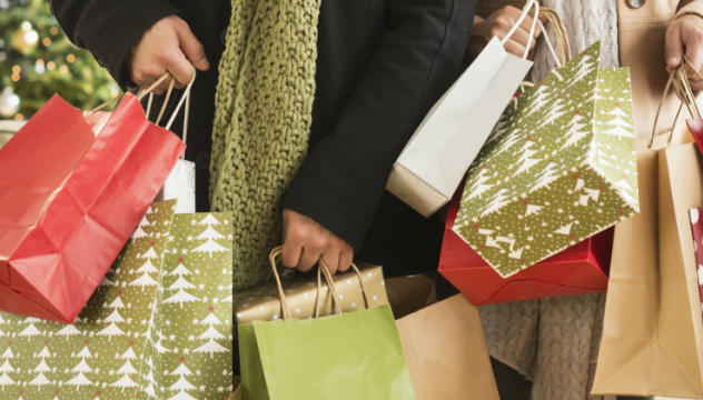 1475165054-christmas-shopping_0.png