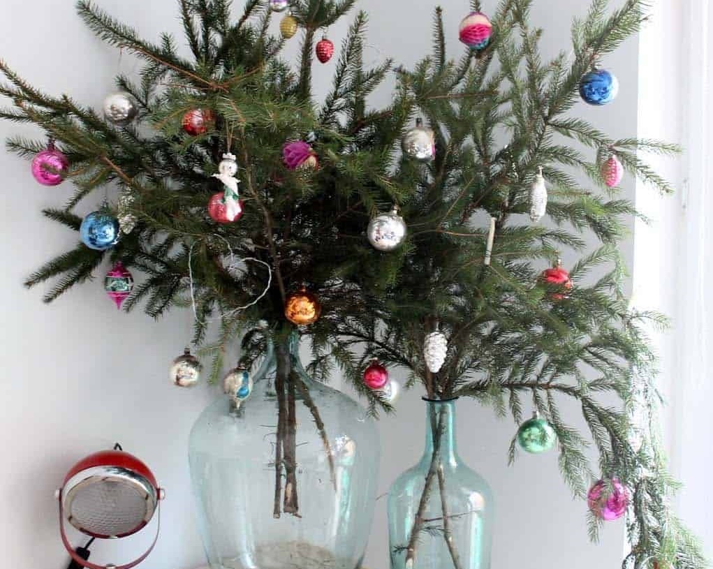 Εναλλακτικές ιδέες για όσους βαρέθηκαν το κλασσικό χριστουγεννιάτικο δέντρο