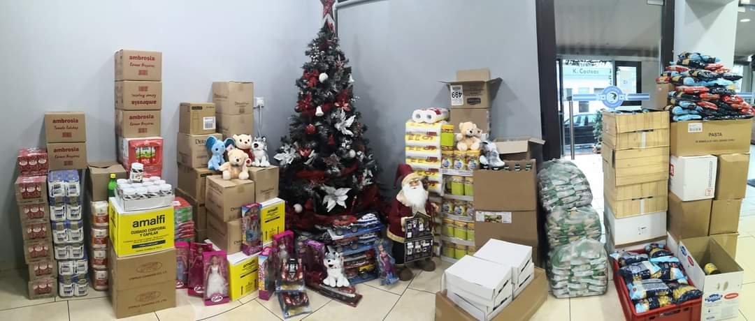 “Καμία οικογένεια χωρίς φαγητό κανένα παιδάκι χωρίς δώρο”