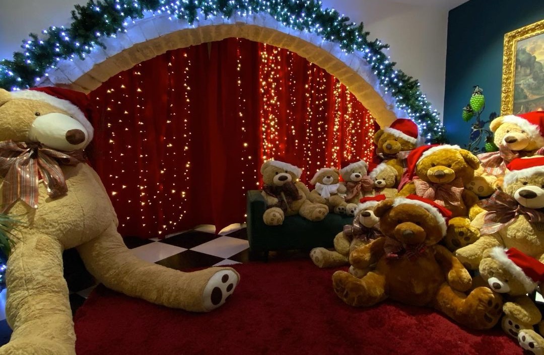 Το Edem’s Yard γέμισε με χριστουγεννιάτικα αρκουδάκια