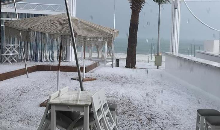 Κίτρινη προειδοποίηση για καταιγίδες και χαλάζι