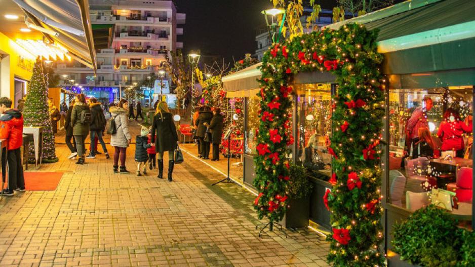 Οι χαλαρώσεις που ανακοινώθηκαν στην Ελλάδα για τα Χριστούγεννα