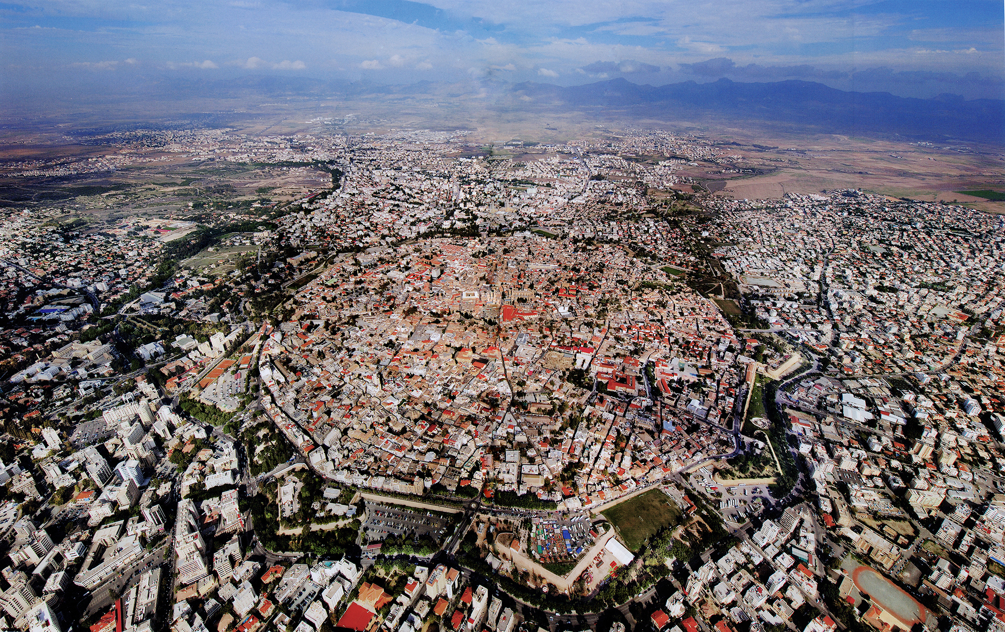 Με το νέο χρόνο νέες αιτήσεις στο Κτηματολόγιο