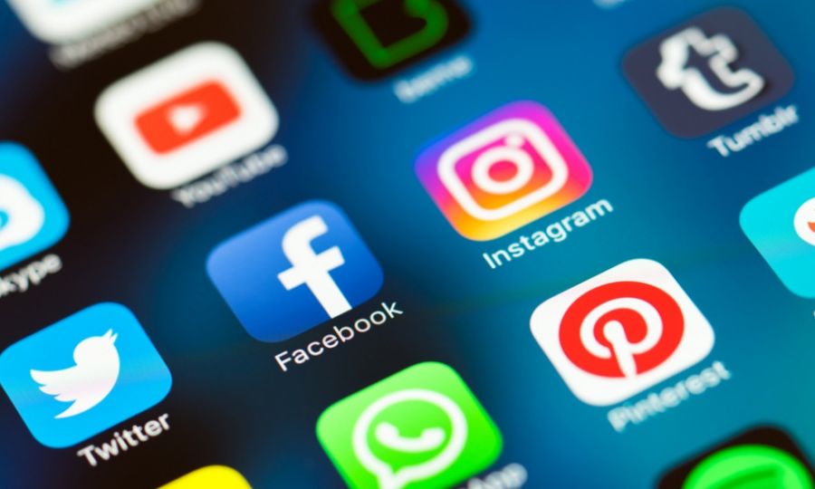Facebook: Γιατί απενεργοποιεί λειτουργίες του Messenger και του Instagram