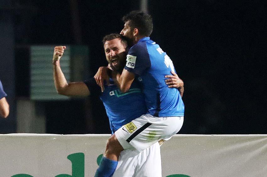 husbauer-xousmpaouer-mixa4-1-21.fcf74c90a7ab182aa86fee13d0ac85e3