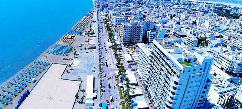 larnaka-2.jpg