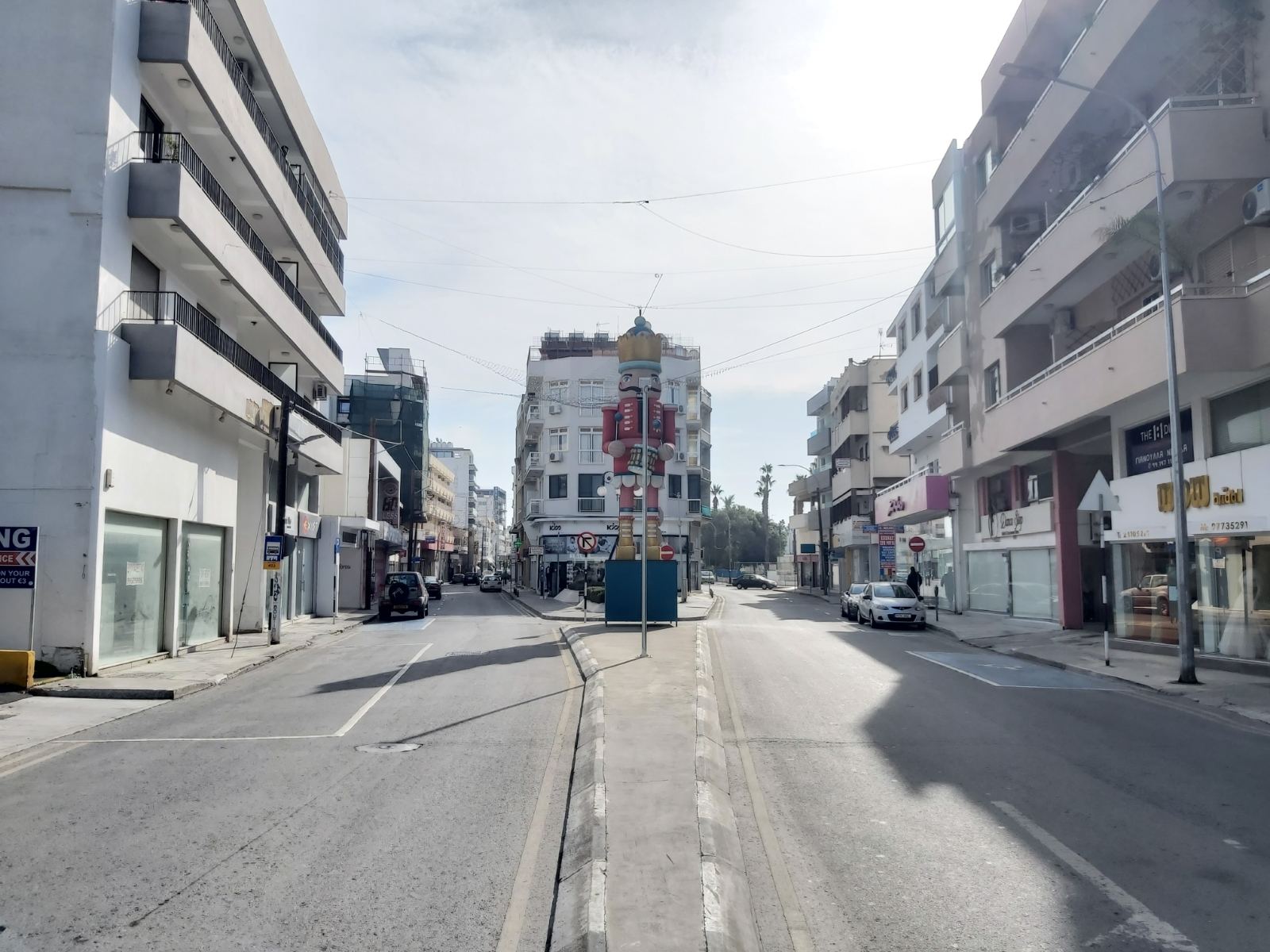 ΛΑΡΝΑΚΑ: Μετά το lockdown έπεται… το Metropolis Mall