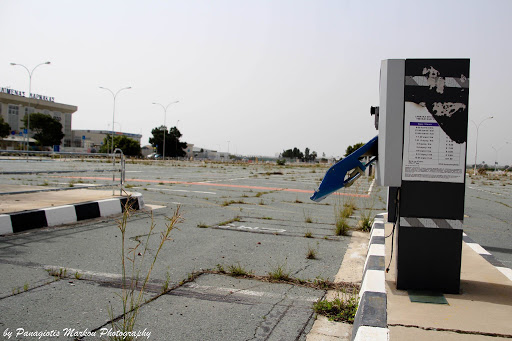 Αραχνιάζει το παλιό αεροδρόμιο Λάρνακας