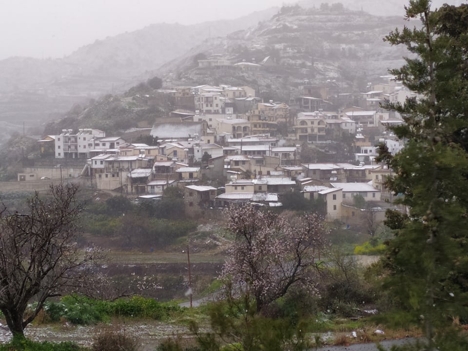 Ο Μετερεωλόγος Έρικ Κίτας αποκλειστικά στο LarnakaOnline: «Σήμερα η πιο κρύα μέρα και το πιο κρύο βράδυ για φέτος (φώτο)